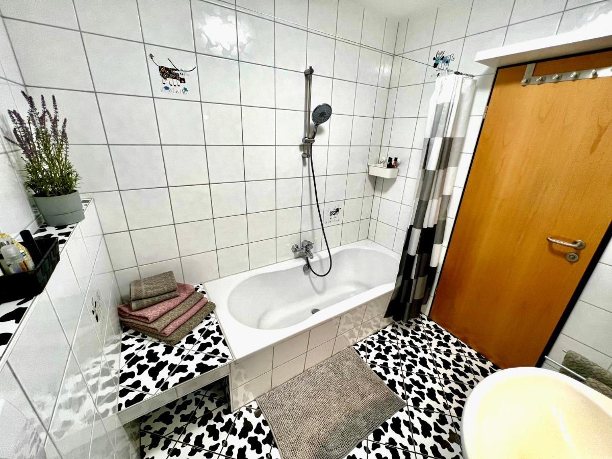 Mopa - Stylisch Wohnen Zwischen Alb Und Legoland Villa Leipheim Dış mekan fotoğraf
