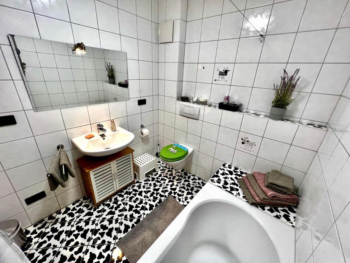 Mopa - Stylisch Wohnen Zwischen Alb Und Legoland Villa Leipheim Dış mekan fotoğraf